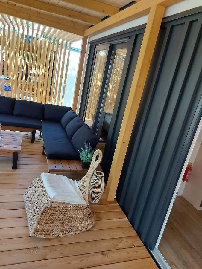 Nikodom Mobile Home Selce