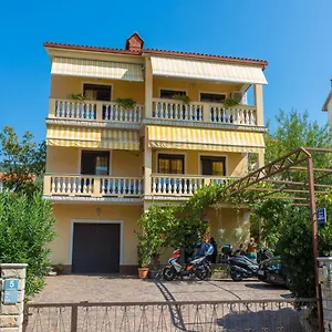 Nevelina Apartment